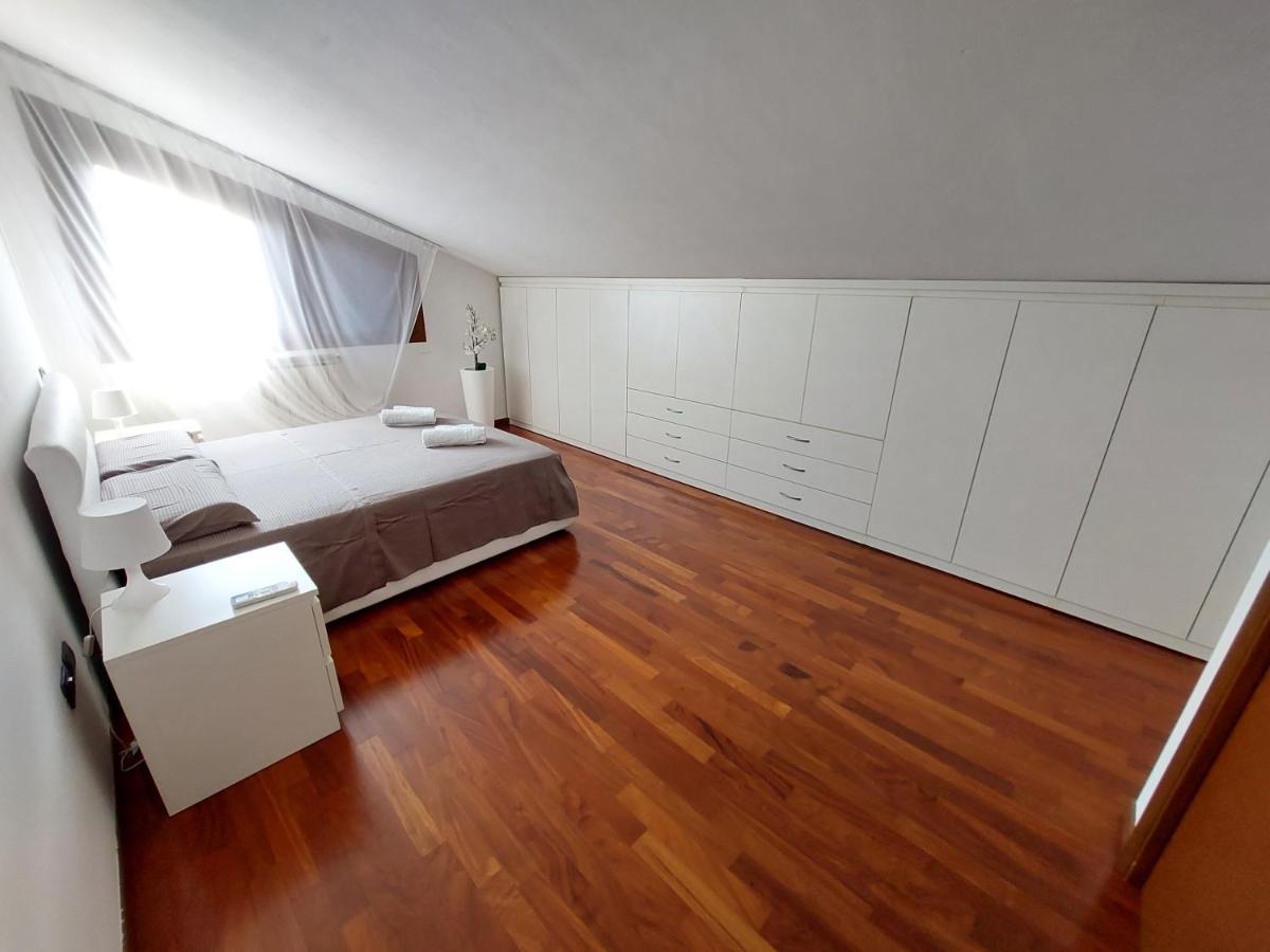 Casa Di Vika Apartment Volta Barozzo Luaran gambar